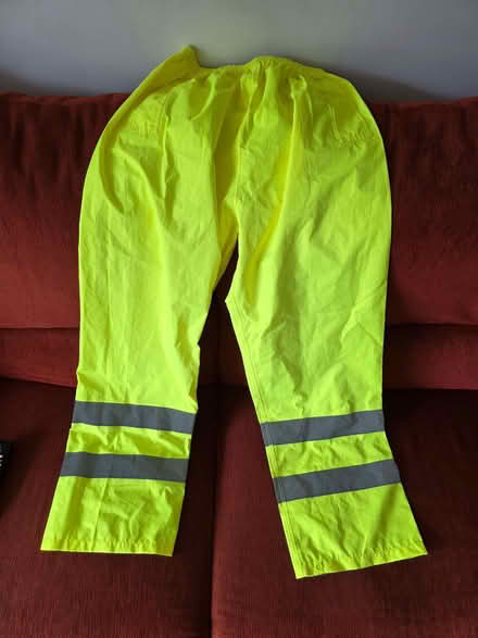 Photo of free Hi vis overtrousers + jacket (Old Basing RG24) #1