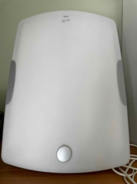 Photo of free SAD lamp Philips Original Bright Light 3300 (Royal Infirmary FK8) #1