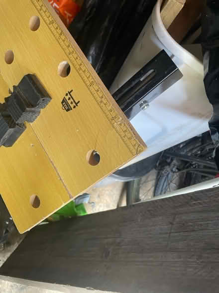 Photo of free Work bench (Morden SM4) #2