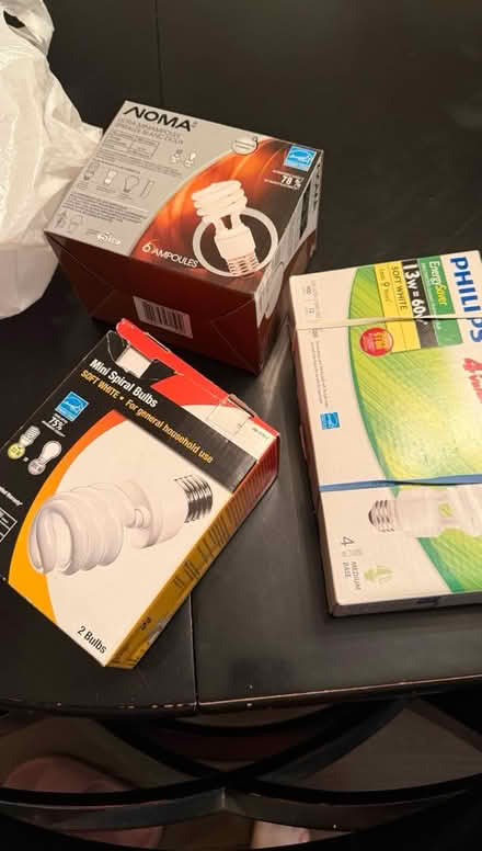 Photo of free Light bulbs (Markham,ON) #1