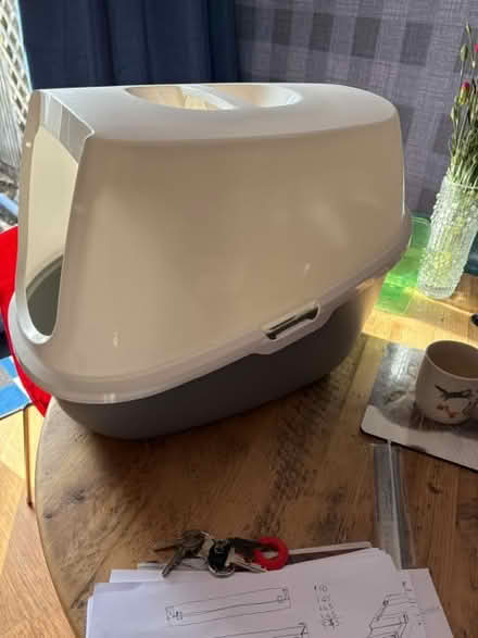 Photo of free Cat litter tray with lid (Hove) #2