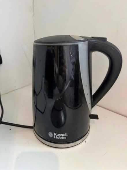 Photo of free Old kettle (CR2) #1