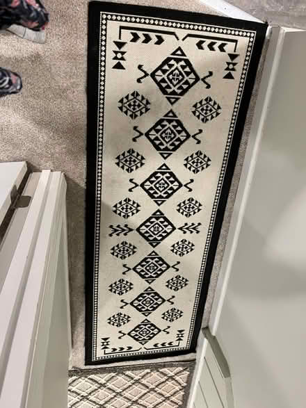 Photo of free Small rug (Randolph Hills (Ashley Drive)) #1