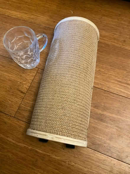Photo of free Cat scratching post (Shakspeare Walk, N16) #1