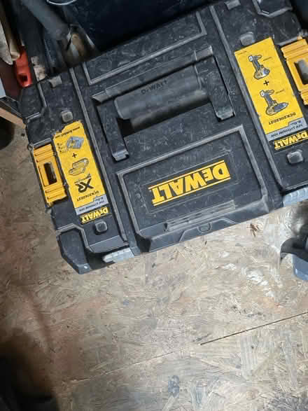 Photo of free Empty tool box (Morden SM4) #1
