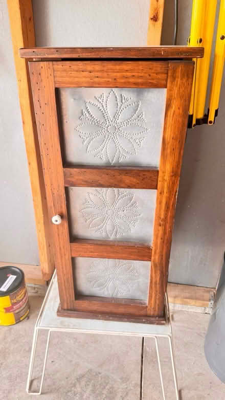 Photo of free Brown wooden cabinet small (Ypsilanti Township) #1