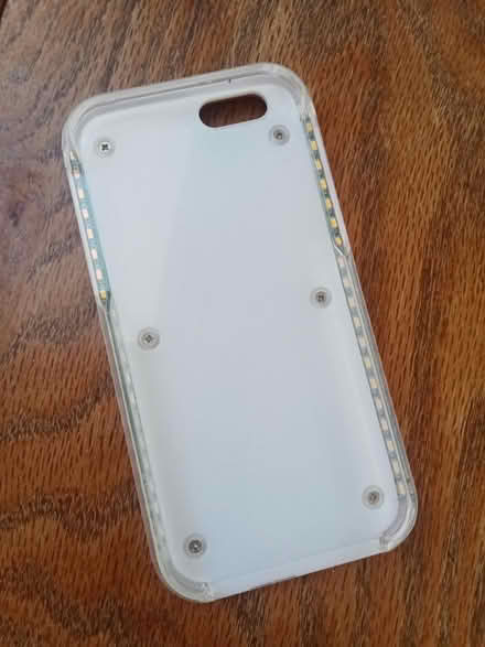 Photo of free Lumee selfie light phone case (NW6 Kilburn) #2