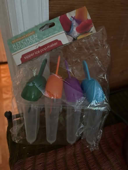 Photo of free Ice pop making set (Croton-on-Hudson) #1