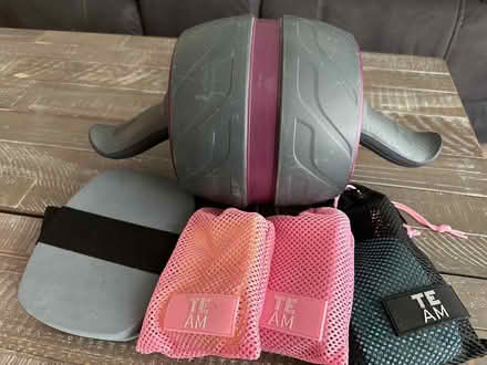 Photo of free Like New AB CARVERPRO & Booty Bands (UES) #1