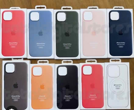 Photo of iPhone 15 case /screen protector (L25, Woolton) #1