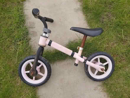 Photo of free Kids balance bike (Handsworth S13) #1