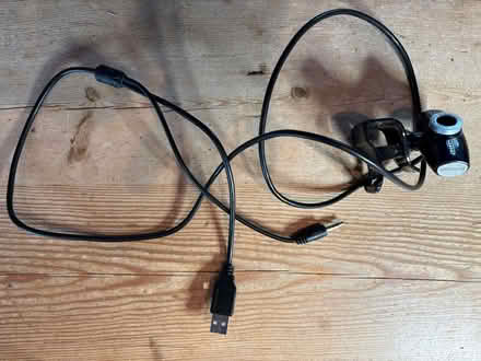 Photo of free Sound bar and web camera (Burleigh GL5) #2