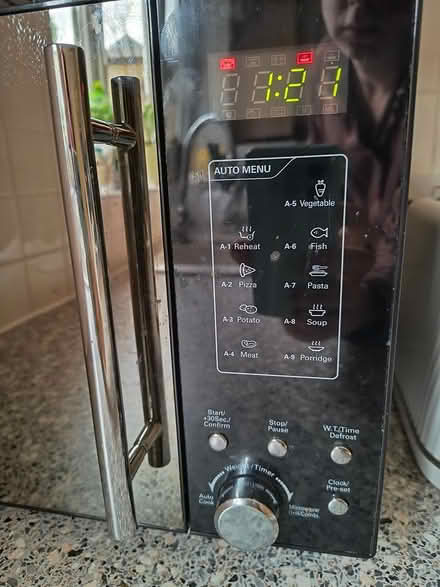 Photo of free Tricity microwave (faulty buttons) (Royston SG8) #3