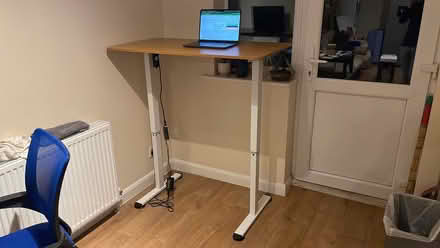 Photo of free Free standing desk (never used due to broken motor) (Deptford SE8) #1