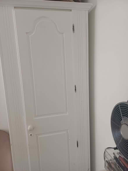 Photo of free Single Oak Wardrobe (Wood Green N22) #2