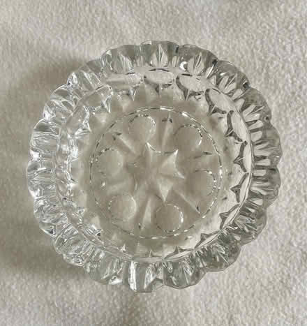 Photo of free glass ashtray (Tunbridge Wells N. TN1) #1