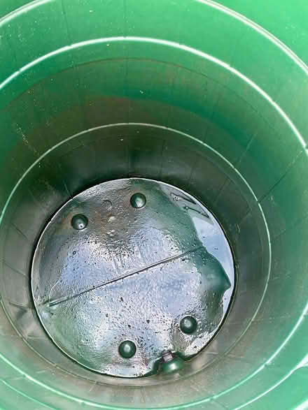 Photo of free Water Butt (North Watford WD25) #4