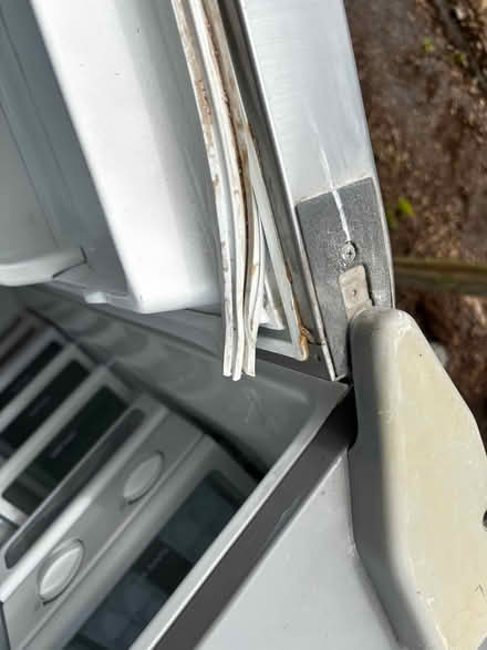 Photo of free American style fridge freezer (Northolt HA4) #4