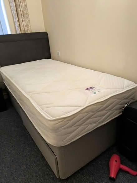 Photo of free Single divan bed (Droitwich spa wr9) #1