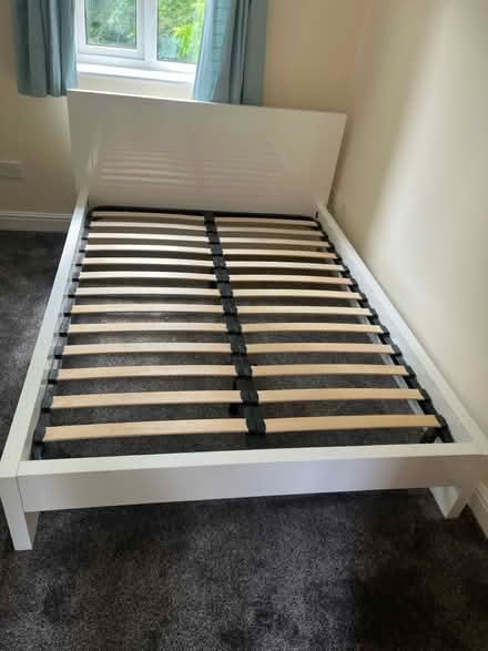 Photo of free Bed base clean and solid (Didsbury M20) #1