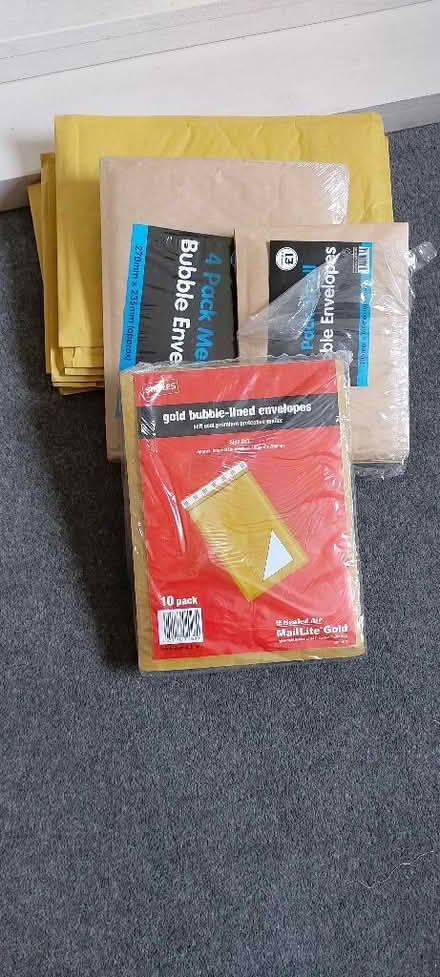 Photo of free Padded Envelopes - various sizes (Slaithwaite HD7) #1
