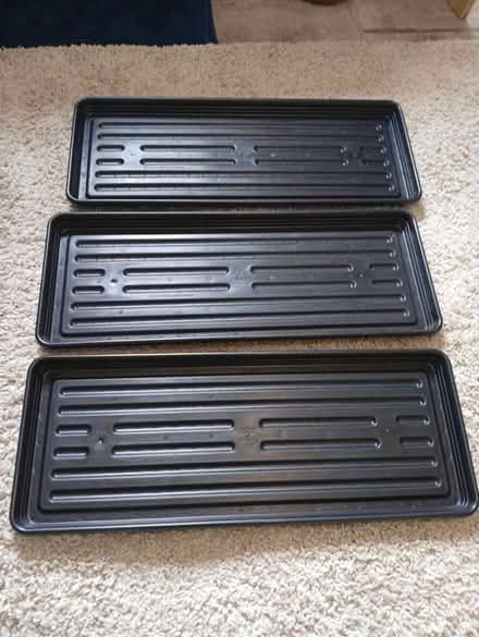 Photo of free 3 Grow bag trays (Buxworth SK23) #1