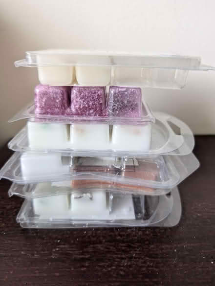 Photo of free Wax melts collection (Abingdon, OX14 3TD) #3