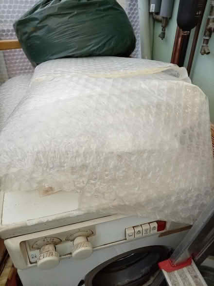 Photo of free Few metres sq. Of greenhouse bubble wrap (Belper DE56) #2