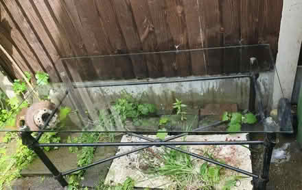 Photo of free glass table plus chair (sk164qb) #3