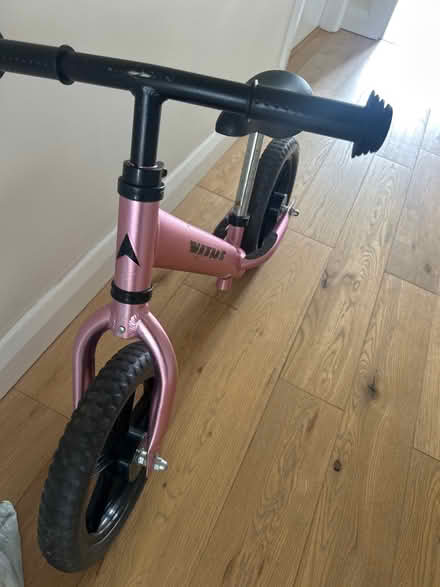 Photo of free Balance bike shimmer pink (LE6 Groby Leicester) #4