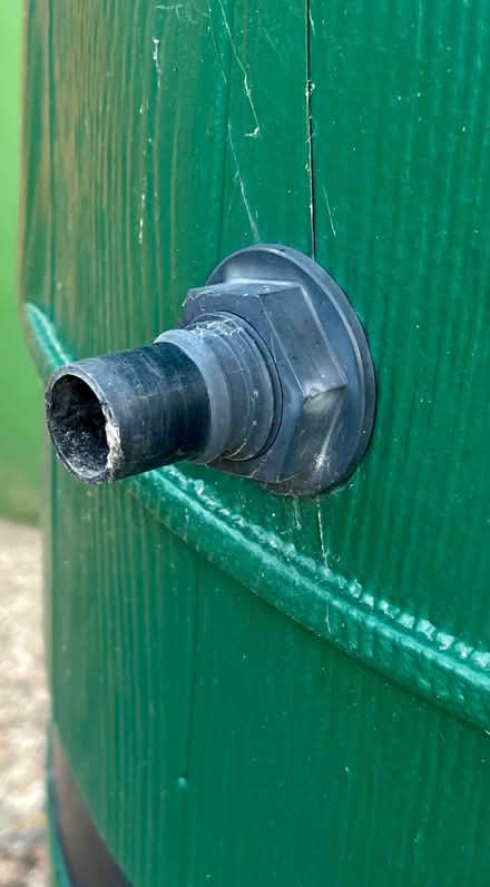 Photo of free Water Butt (North Watford WD25) #3