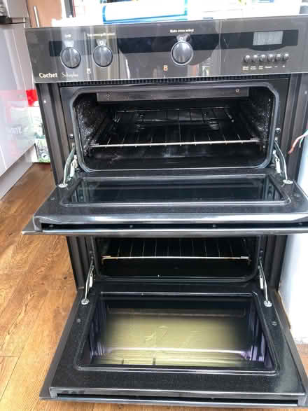 Photo of free Electric oven (Cawfield Avenue WA8) #3