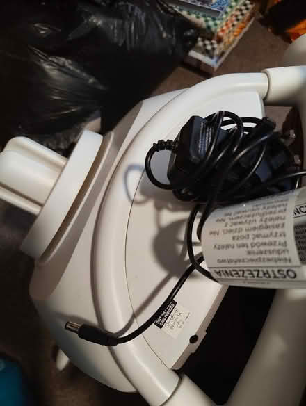 Photo of free Baby rocker (Ub54dt) #3