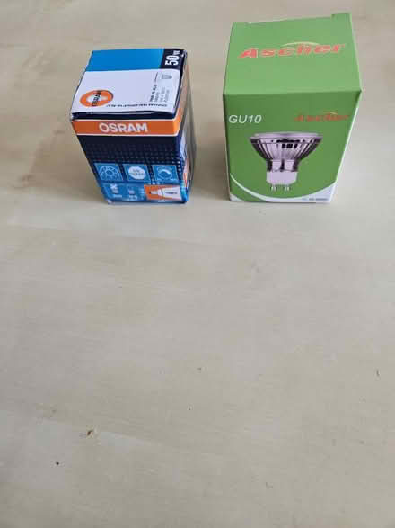 Photo of free Halogen bulbs (Streatham SW16) #1
