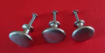 Photo of free 3 cabinet knobs (West Bedhampton PO9) #1