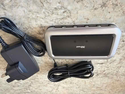 Photo of free 10 port USB hub (Welling DA16) #1