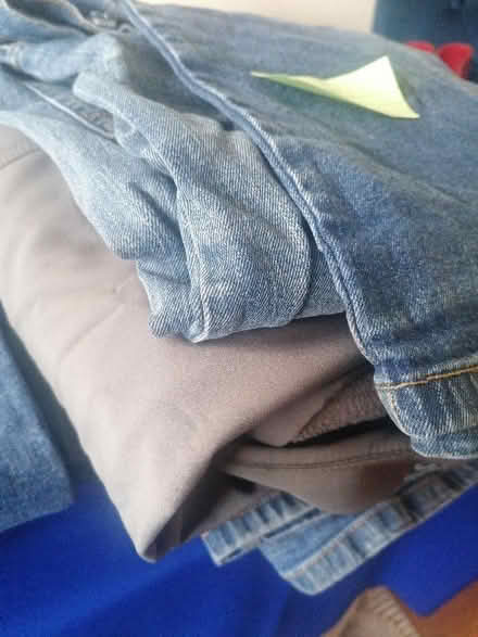 Photo of free 9 pairs of mens jeans (Presteigne LD8) #1