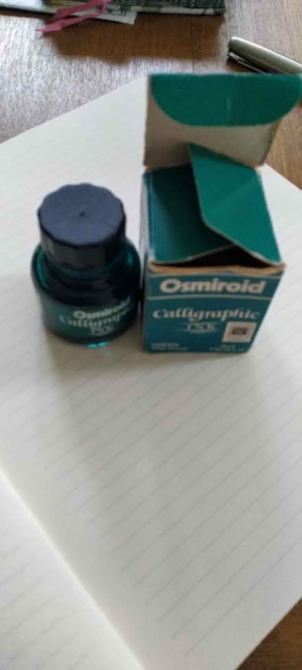 Photo of free Green calligraphic ink (Kennington OX1) #1