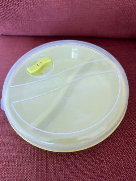 Photo of free Unused meal heater plate with vented lid (Welling DA16) #1