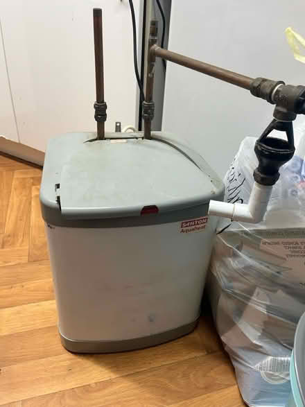 Photo of free Old electric heater (TN38 Marina) #2