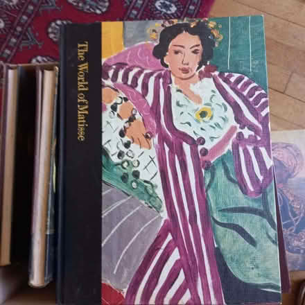 Photo of free History of art books (Hayling Island PO11) #1