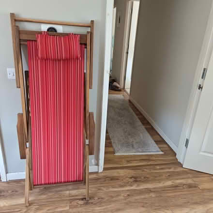 Photo of free Robert Dyas Deckchair/beach lounger (Orpington BR5) #2