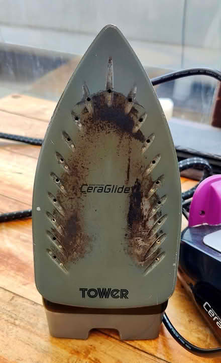 Photo of free Steam Generator Iron (Pontllyfni LL54) #3