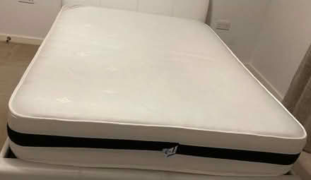 Photo of free Double Bed with Mattress (SL6 0FD) #4