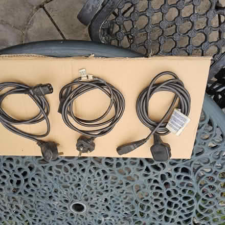 Photo of free 3 kettle cables (Churchgate EN8) #1