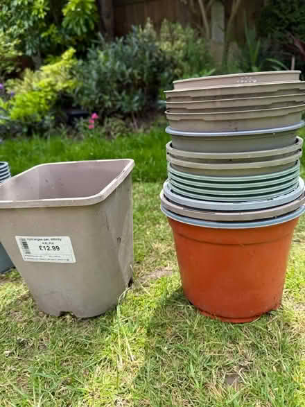 Photo of free Plastic plant pots (Chelmer village CM2) #2