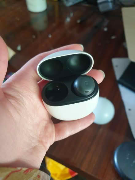 Photo of free Google earbuds, case&right only (Bevendean crescent BN2) #1