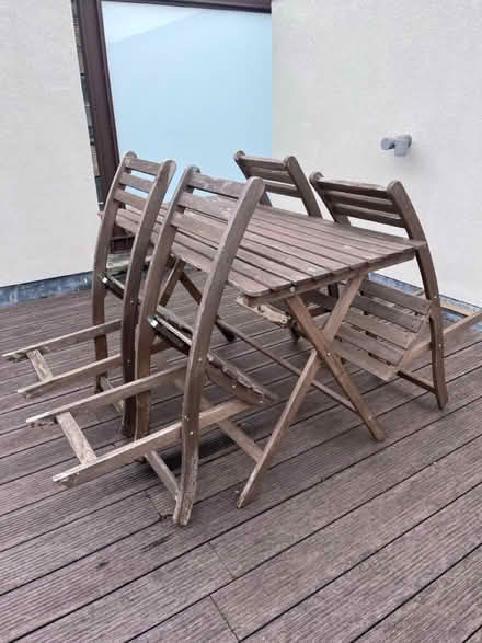 Photo of free Table and chairs outdoor (NW8) #1
