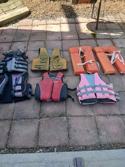 Photo of free Life jackets (Stormville) #1