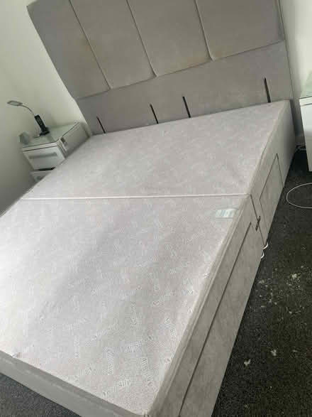 Photo of free 6ft bed base 4 drawers no mattress (Dunstable LU6) #1